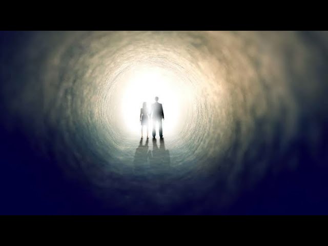 y tengo las llaves de la muerte y del hades